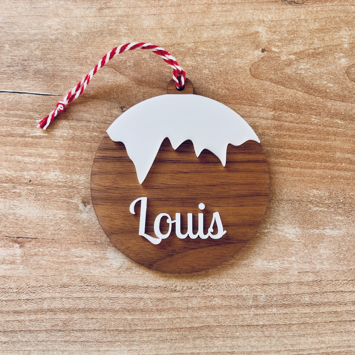 Suspension de Noël : bois et neige personnalisé